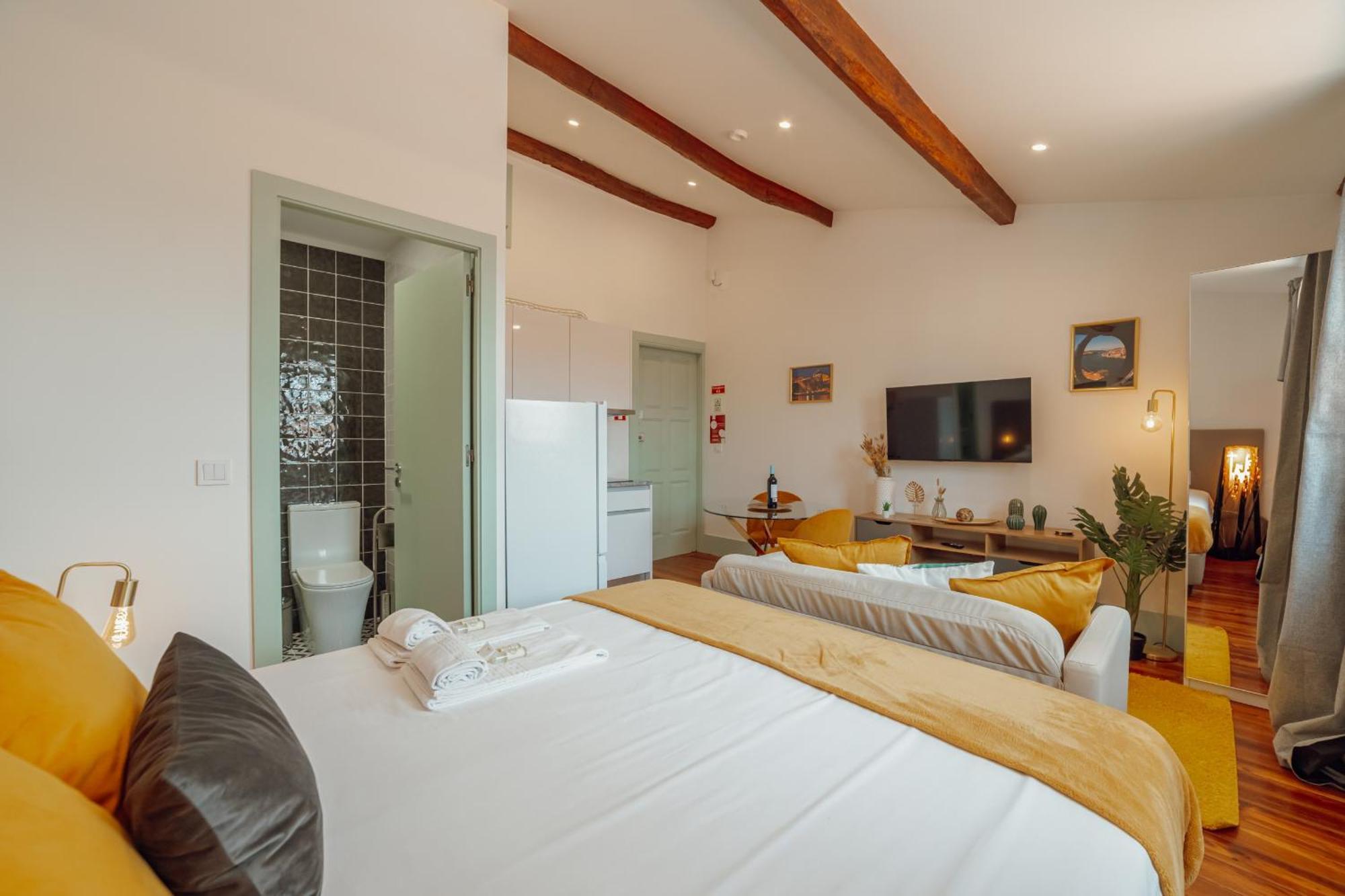 Downtown Suites By Vacationy OOporto Esterno foto