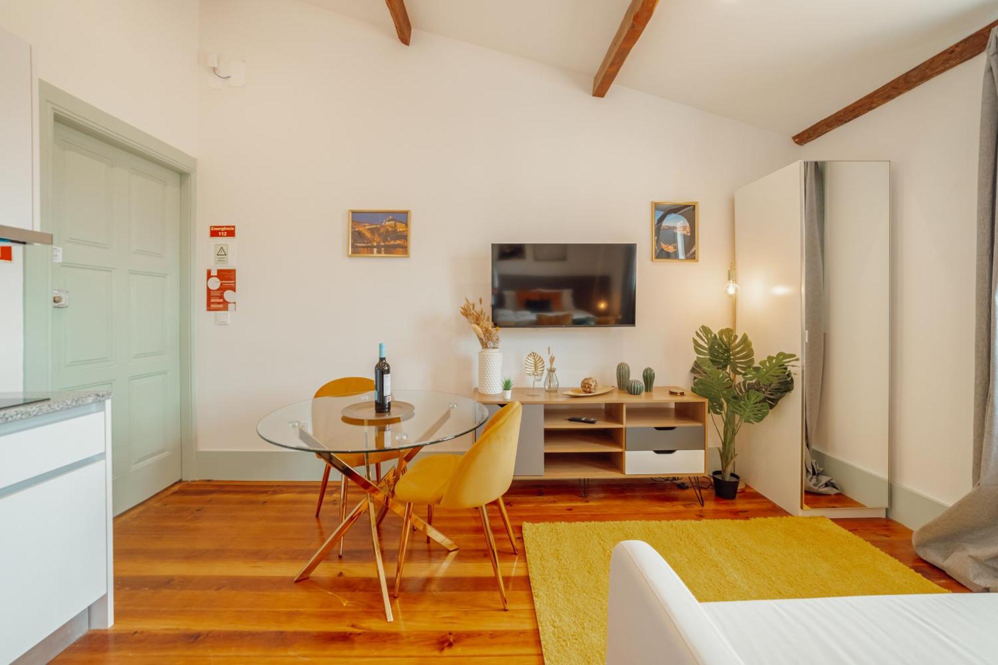 Downtown Suites By Vacationy OOporto Esterno foto