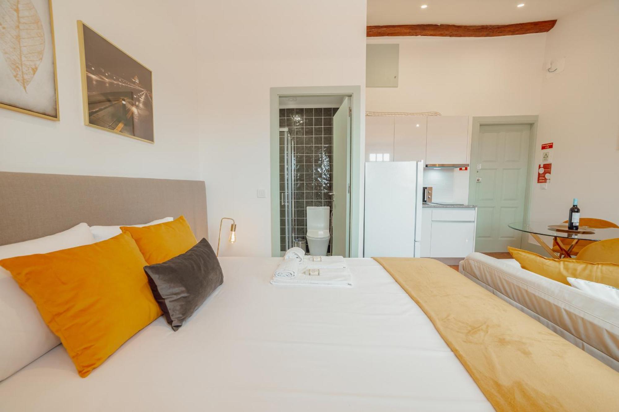 Downtown Suites By Vacationy OOporto Esterno foto