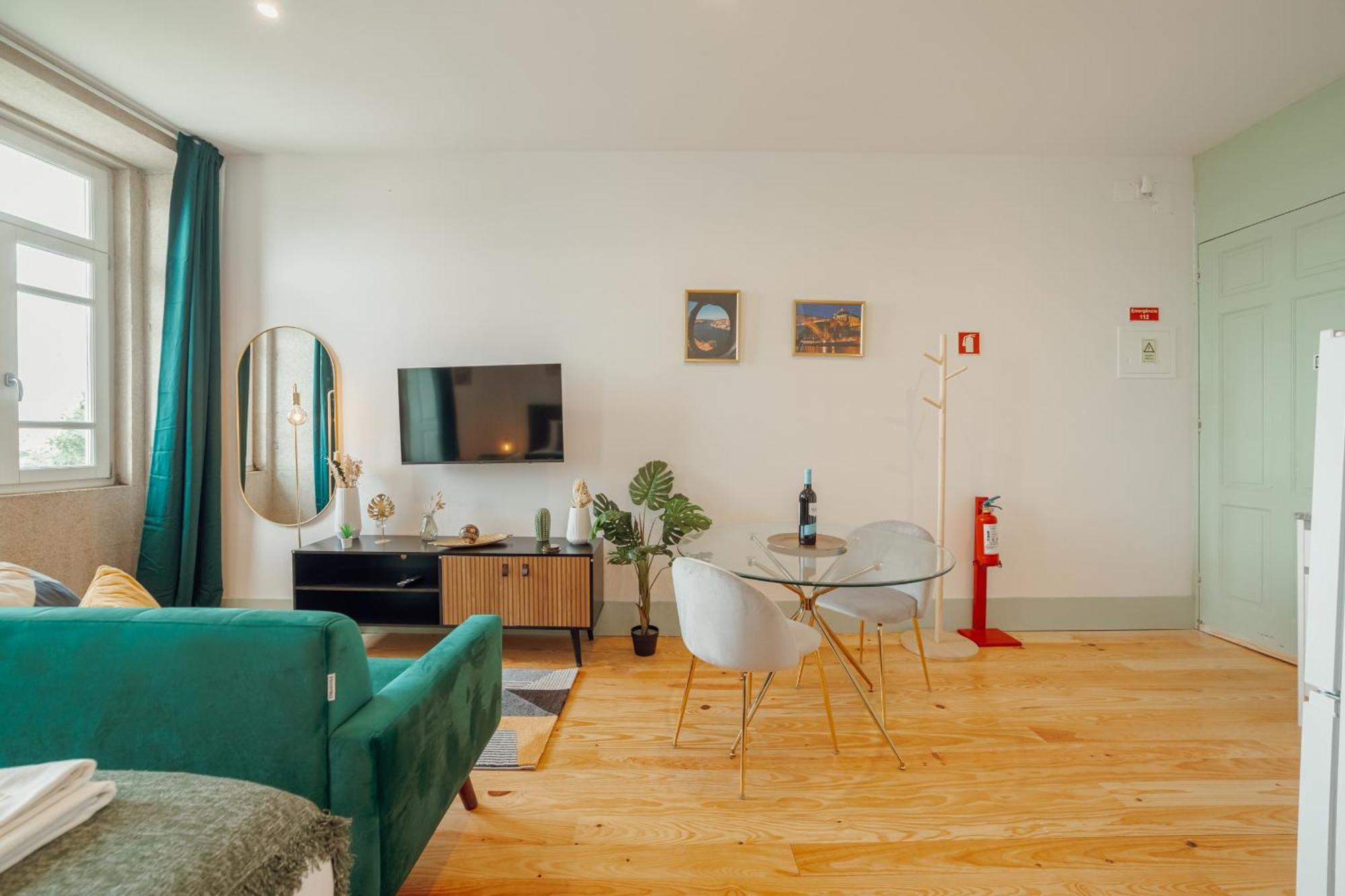 Downtown Suites By Vacationy OOporto Esterno foto