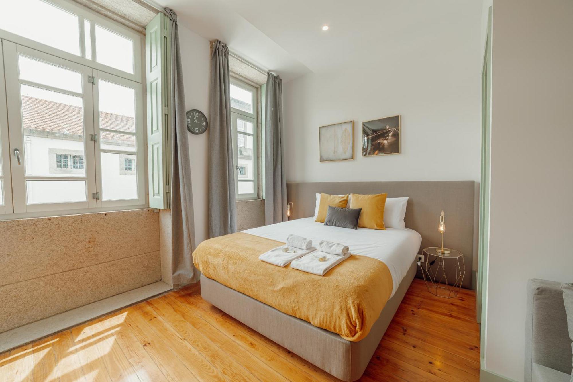 Downtown Suites By Vacationy OOporto Esterno foto