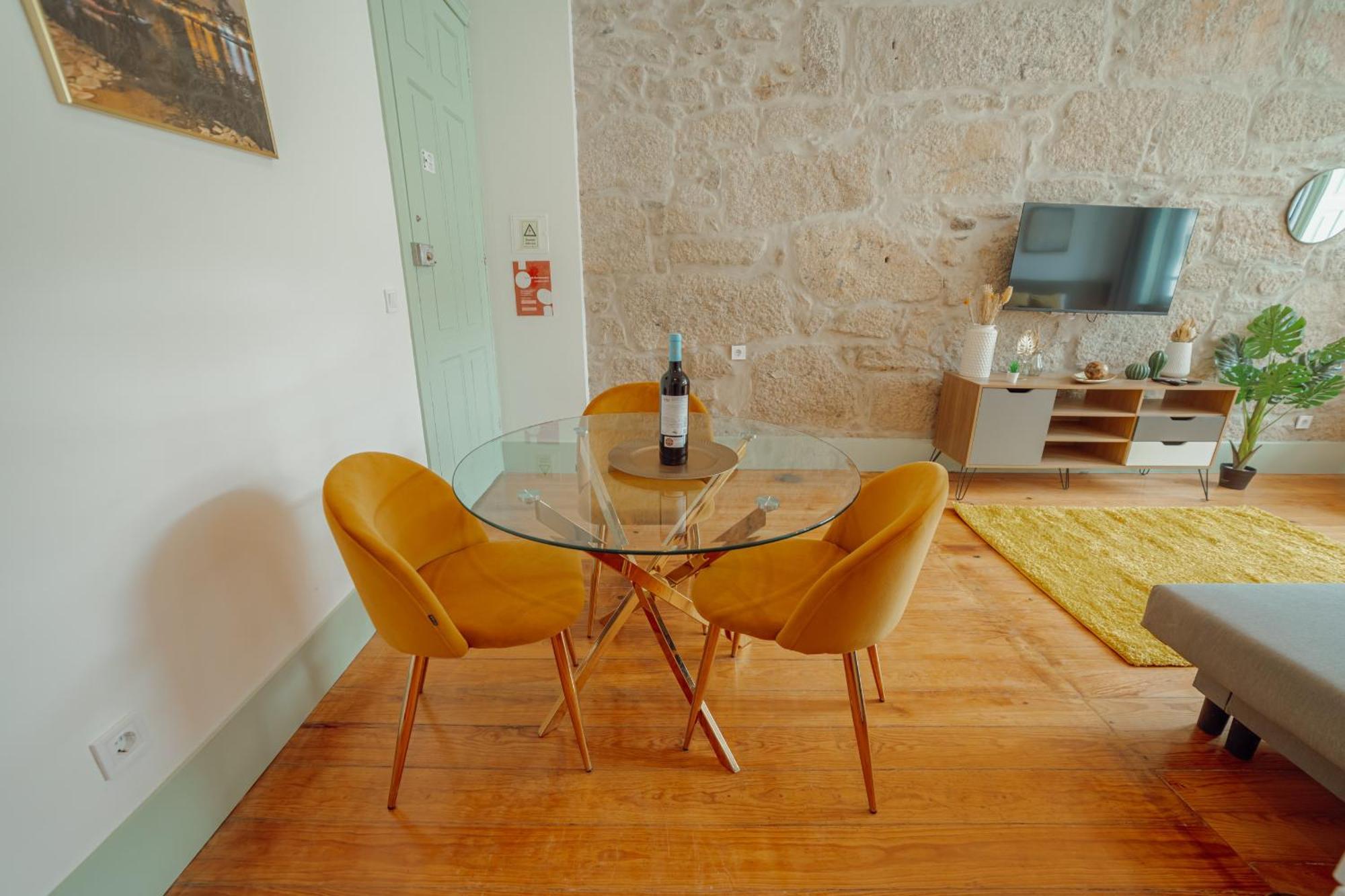 Downtown Suites By Vacationy OOporto Esterno foto