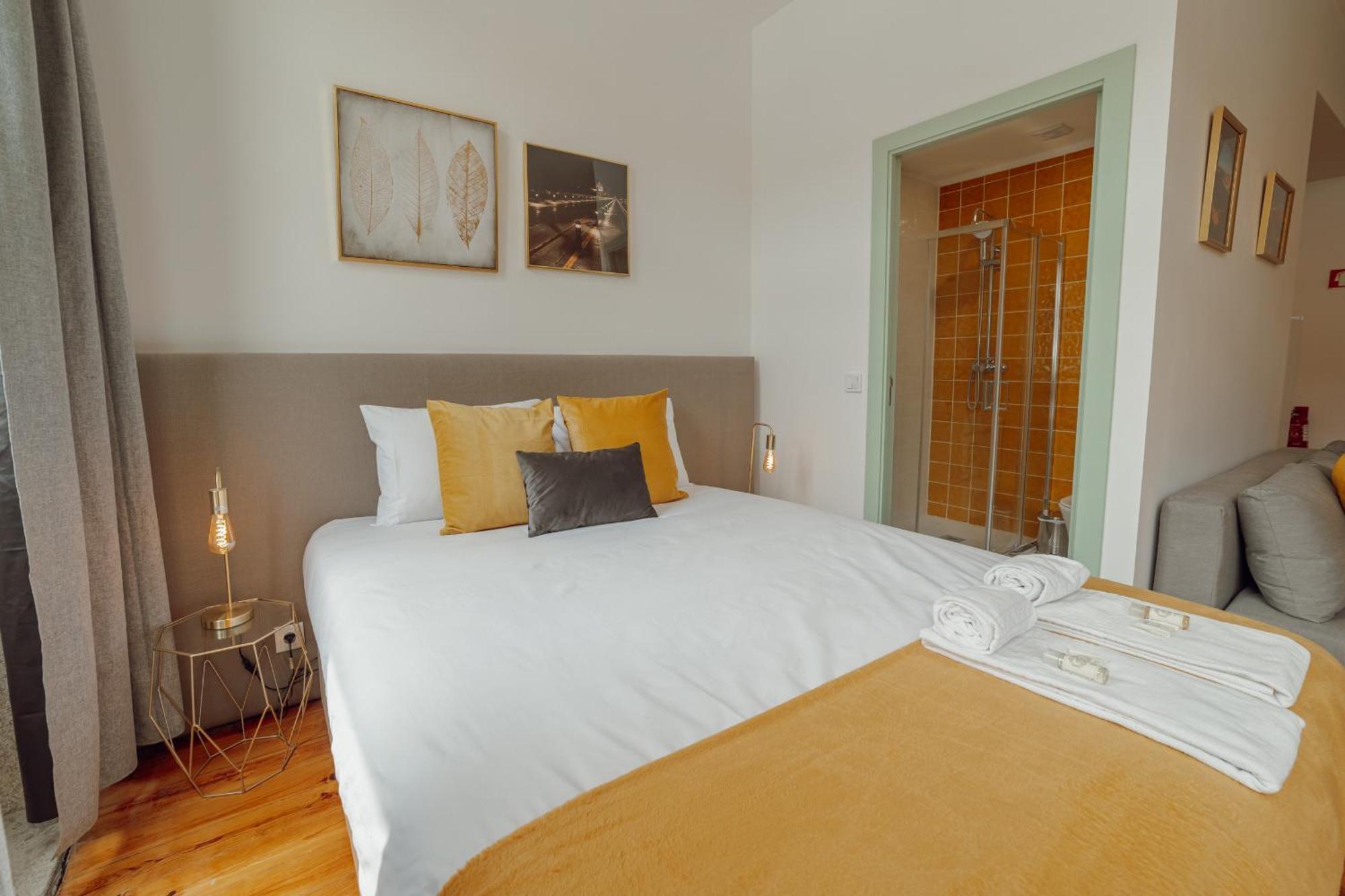 Downtown Suites By Vacationy OOporto Esterno foto
